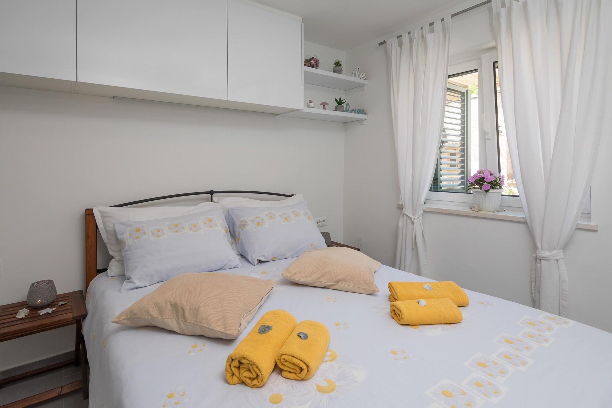 Split Center Suites Экстерьер фото