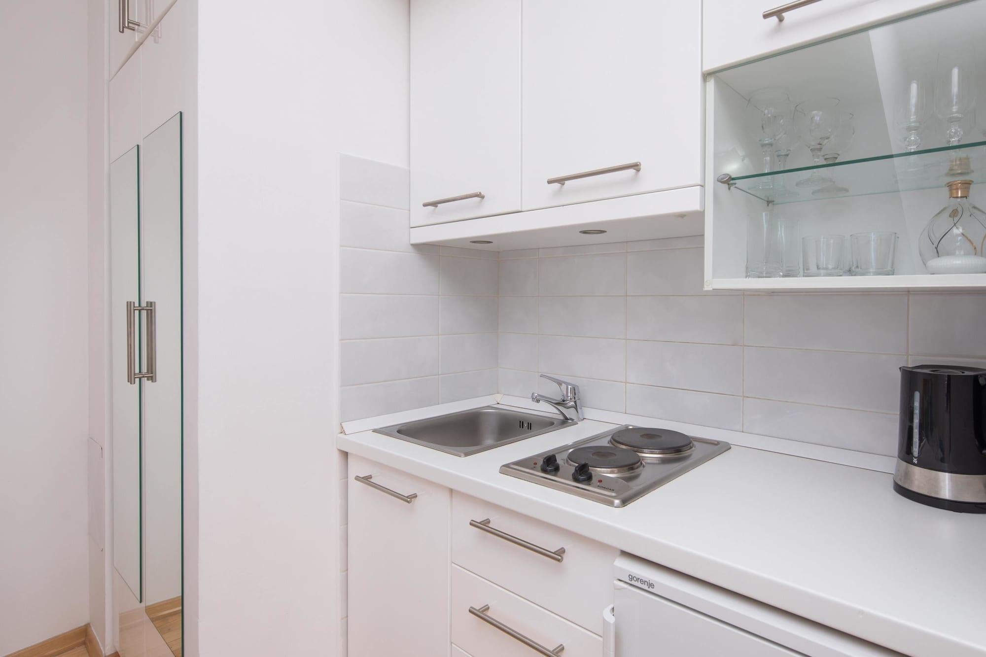 Split Center Suites Экстерьер фото