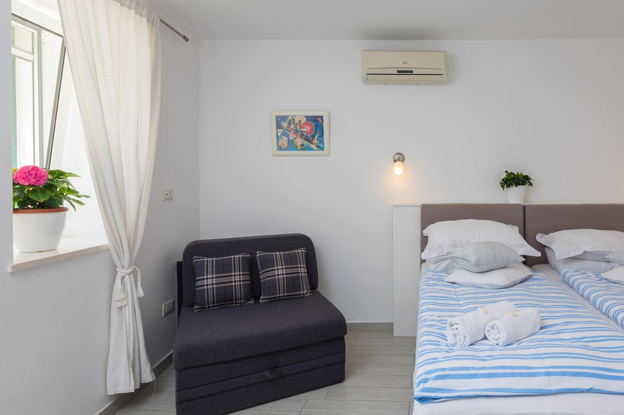Split Center Suites Экстерьер фото