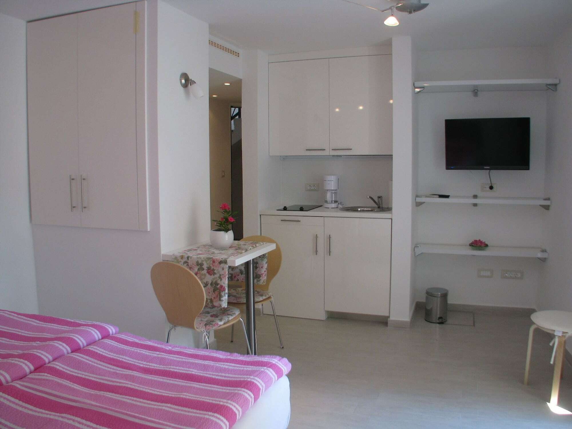 Split Center Suites Экстерьер фото