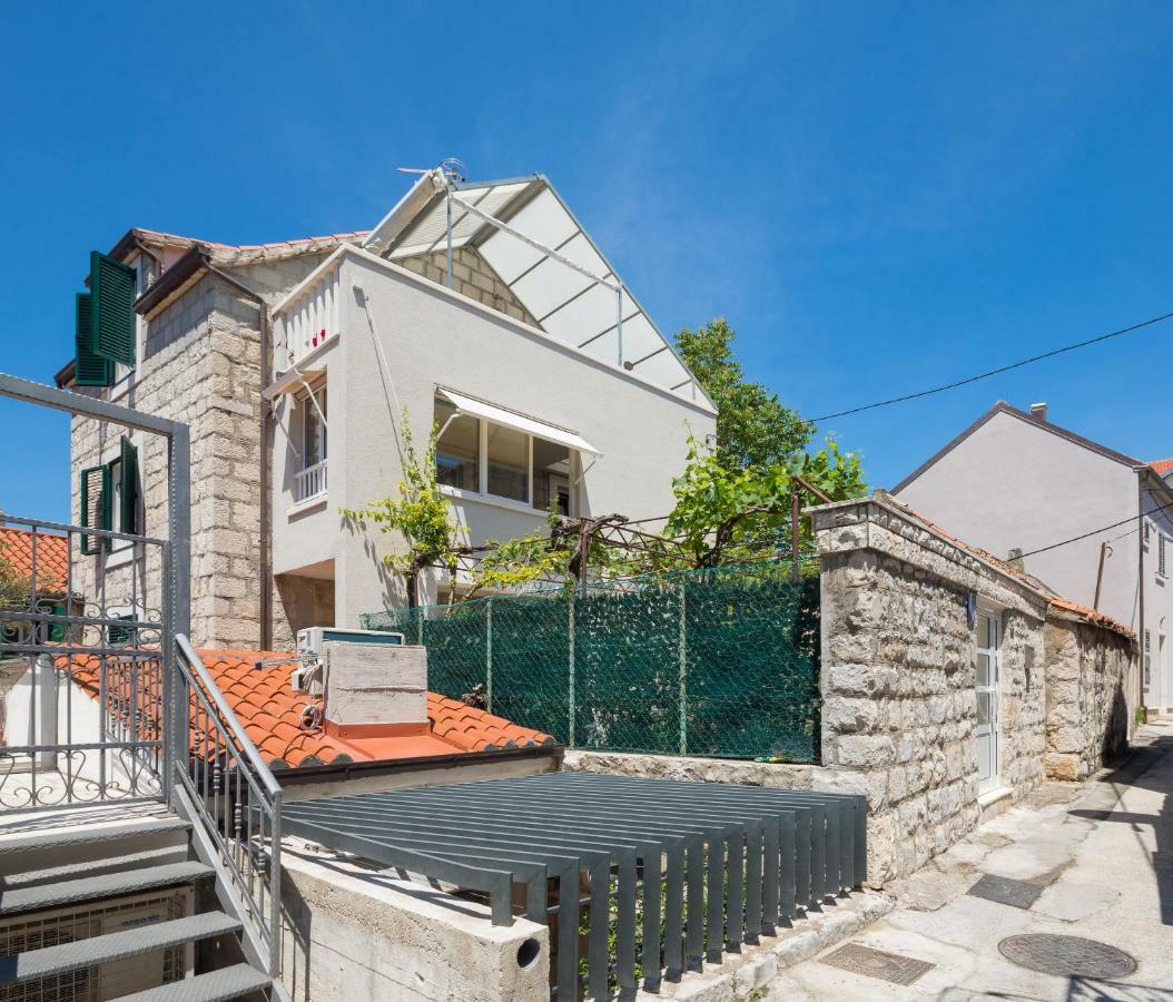 Split Center Suites Экстерьер фото