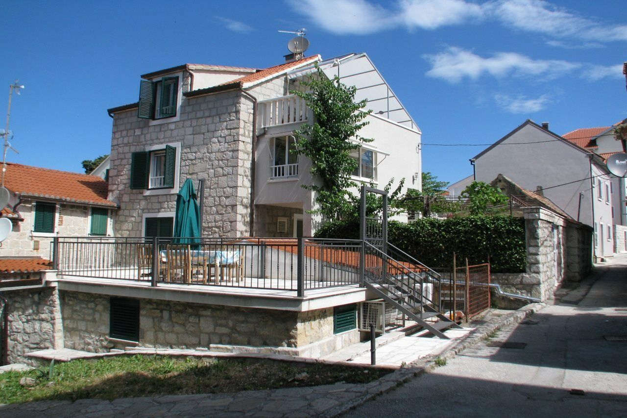 Split Center Suites Экстерьер фото
