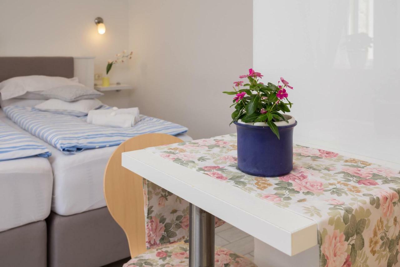 Split Center Suites Экстерьер фото