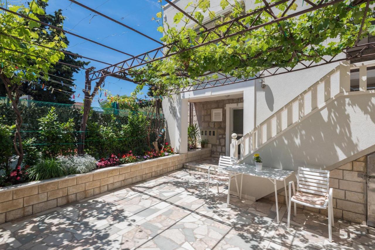 Split Center Suites Экстерьер фото